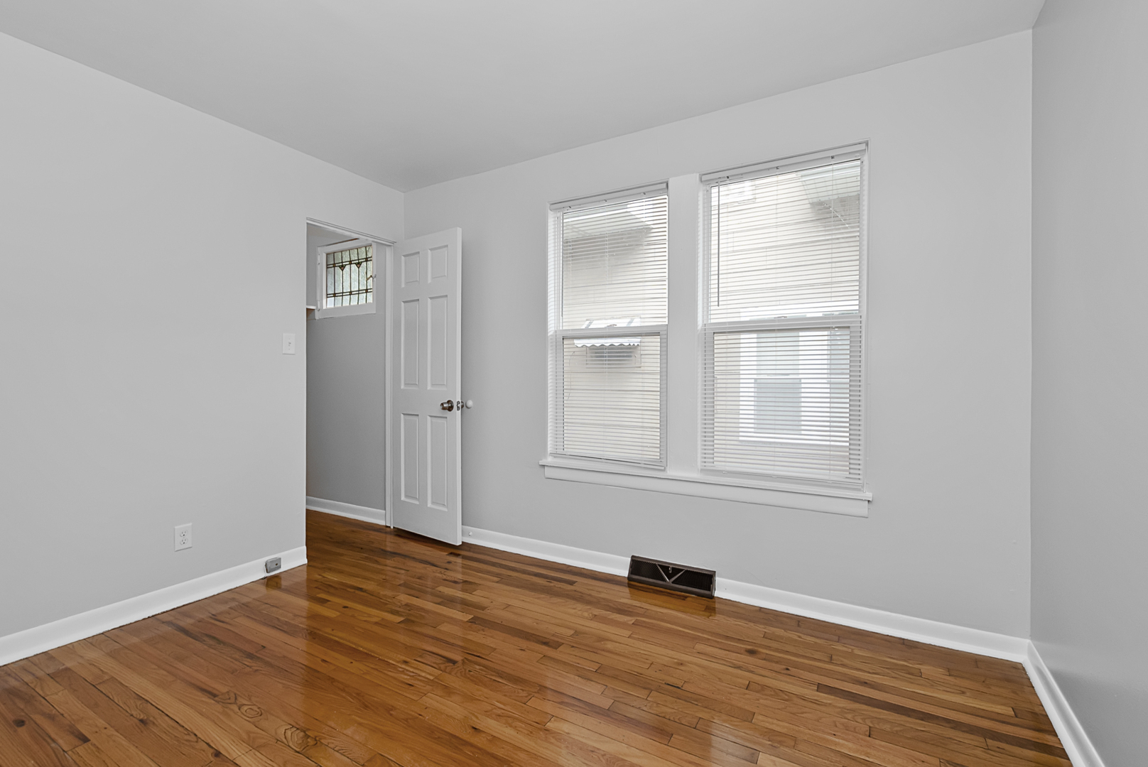246 W 15 Place, Chicago Heights, IL 60411