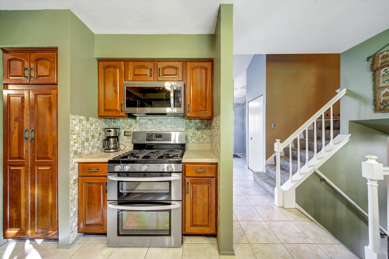 445 Fordham Place, Roselle, IL 60172