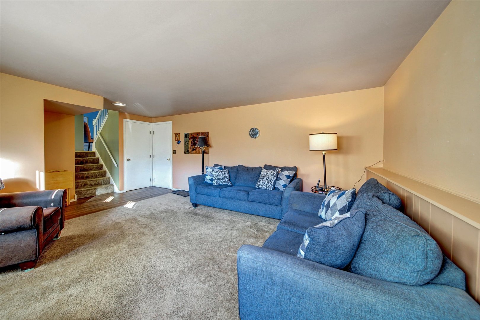 445 Fordham Place, Roselle, IL 60172