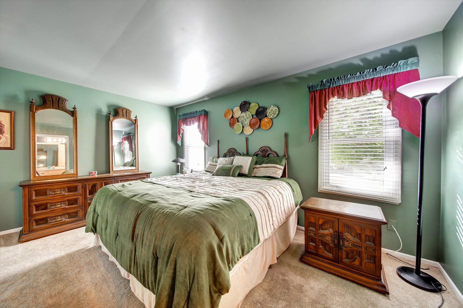 445 Fordham Place, Roselle, IL 60172