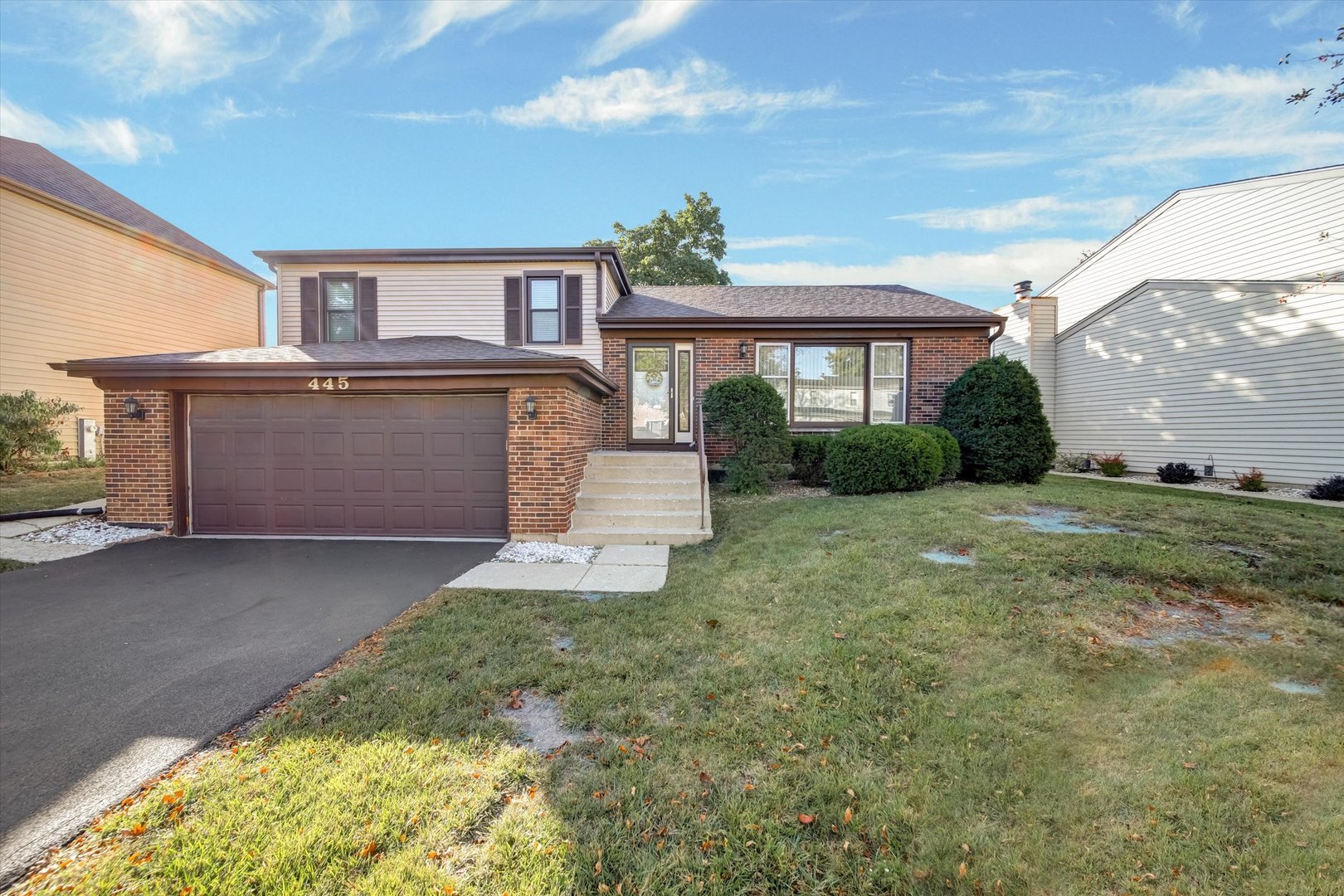 445 Fordham Place, Roselle, IL 60172