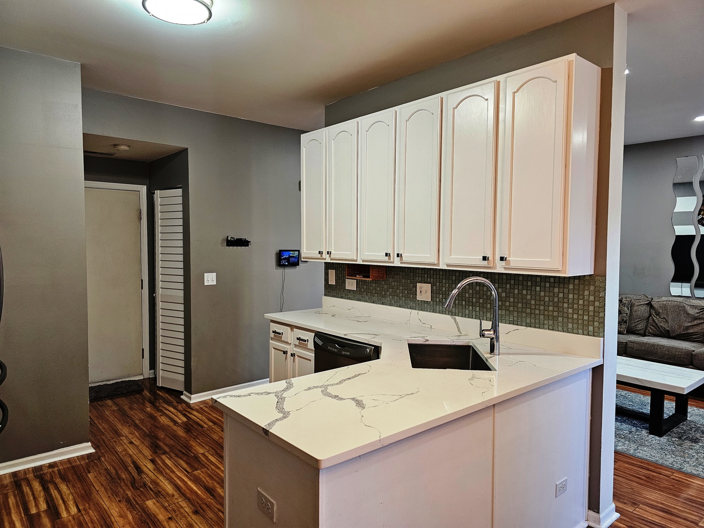 4055 Blackstone Drive, Aurora, IL 60504