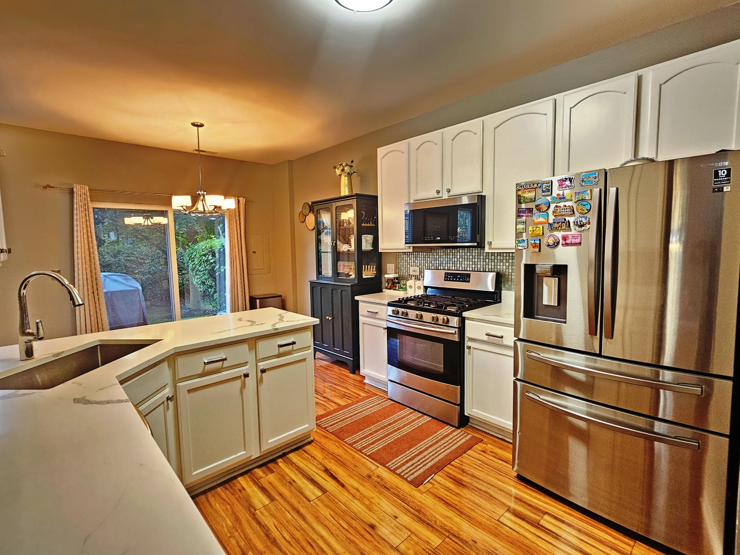 4055 Blackstone Drive, Aurora, IL 60504