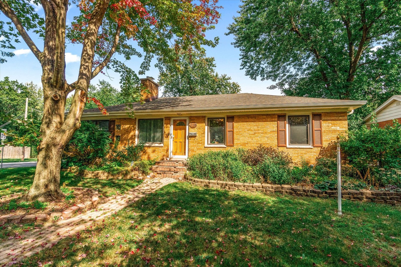 719 N President Street, Wheaton, IL 60187