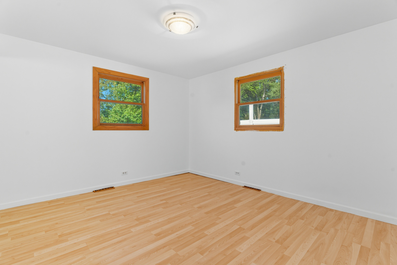 504 Greenwood Drive, Round Lake Park, IL 60073