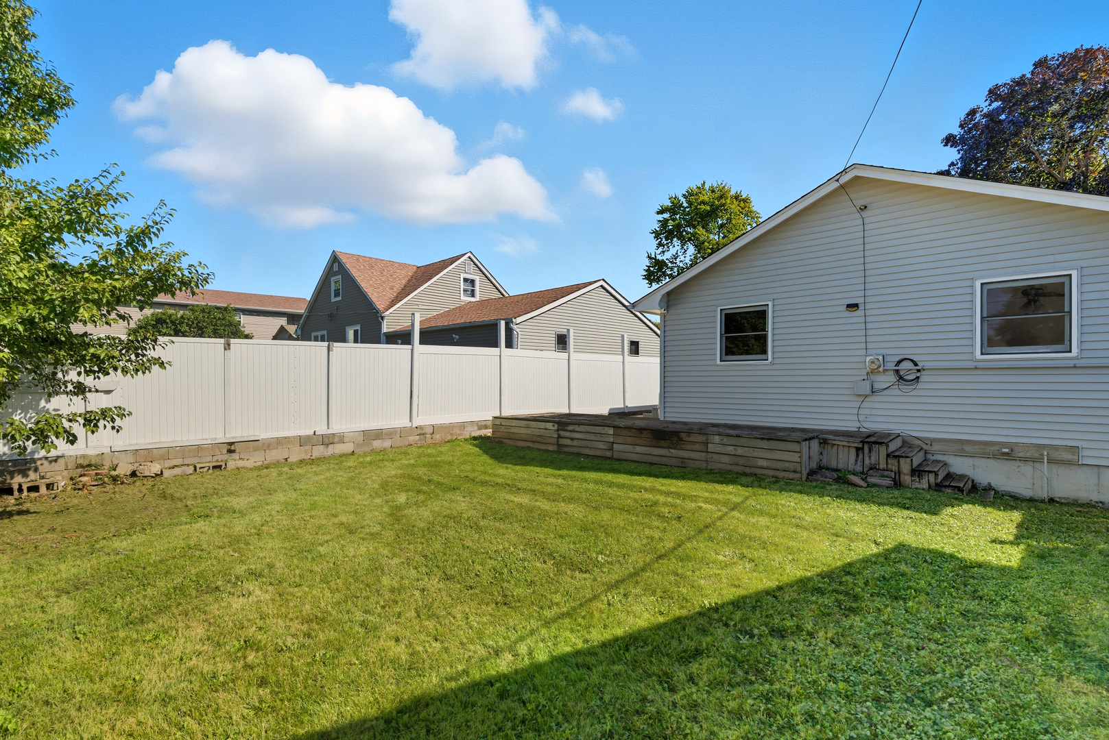 504 Greenwood Drive, Round Lake Park, IL 60073