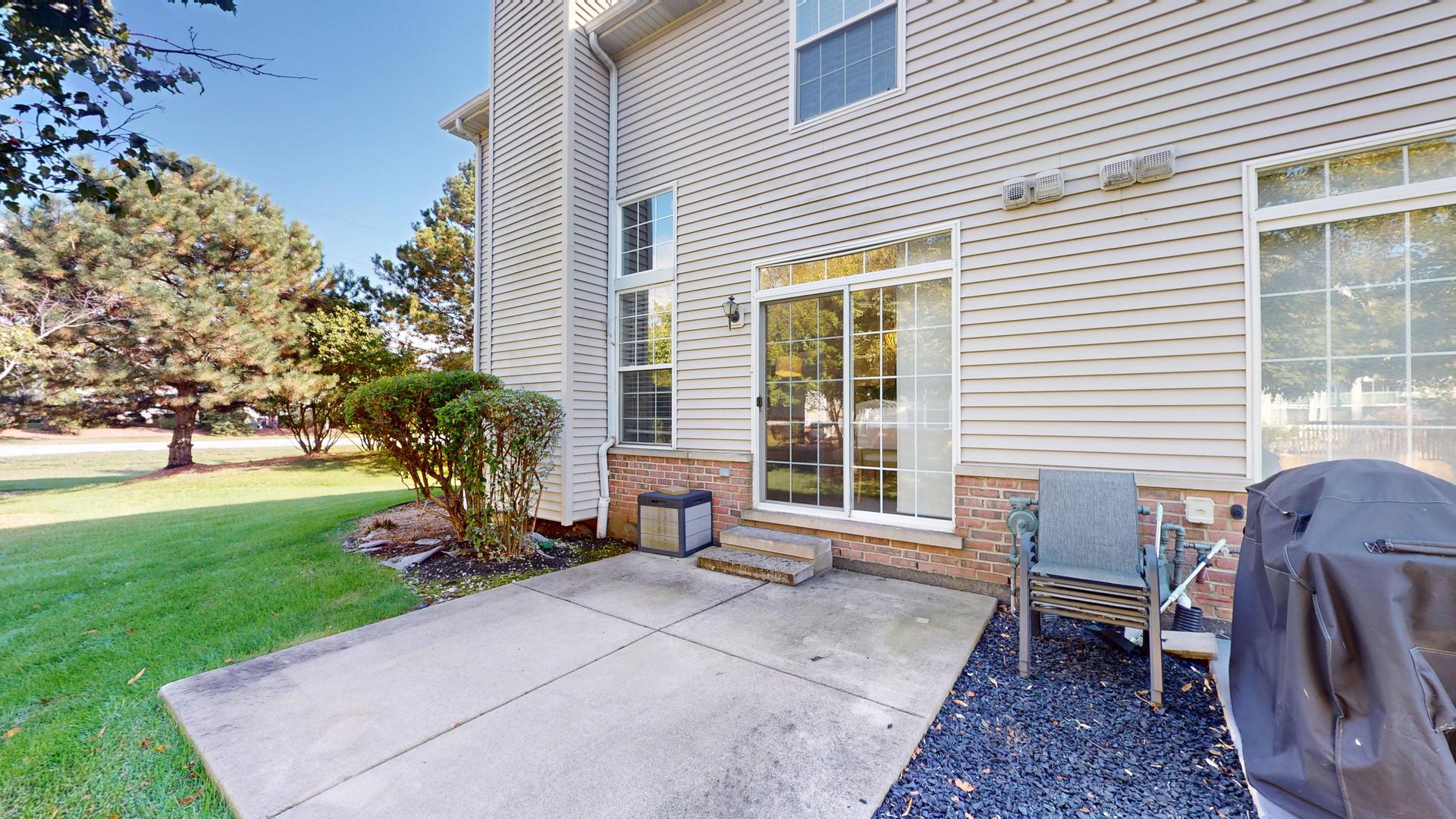 16761 S Sunset Ridge Court, Lockport, IL 60441