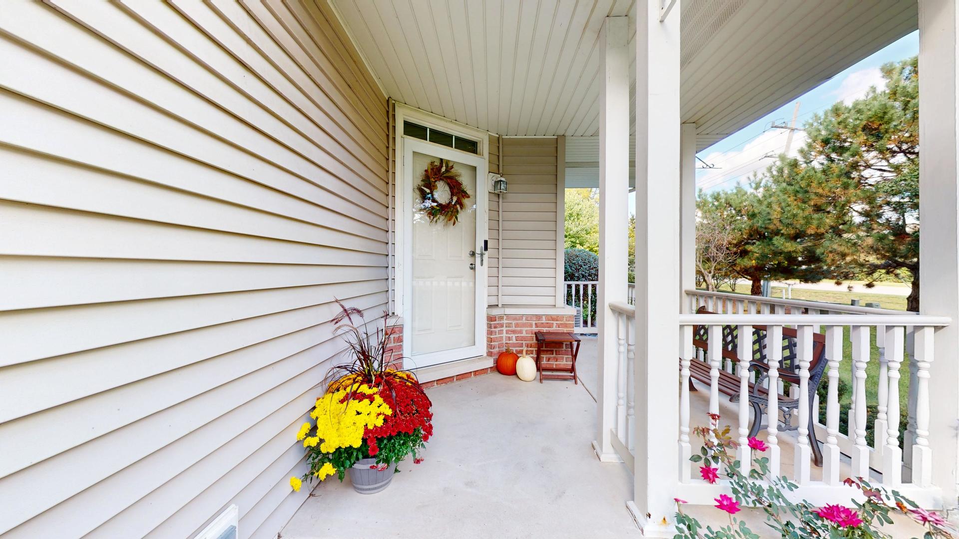 16761 S Sunset Ridge Court, Lockport, IL 60441