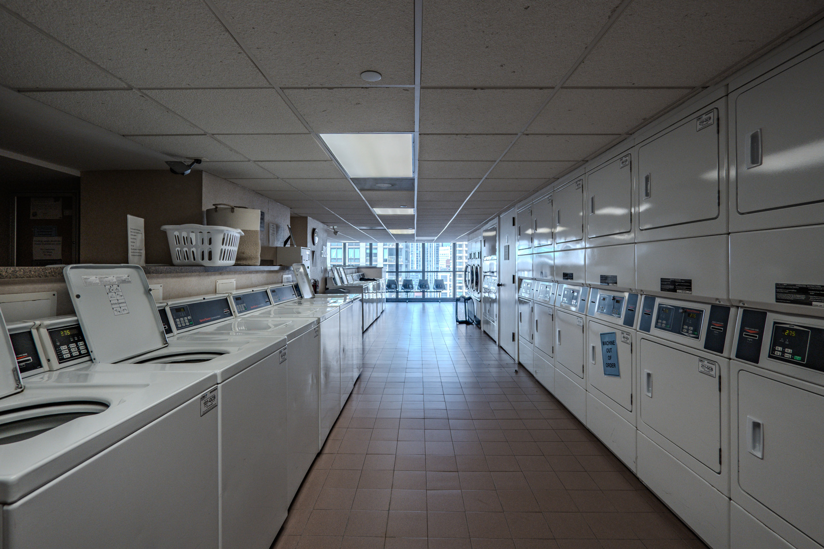 10 E ONTARIO Street #1208, Chicago, IL 60611