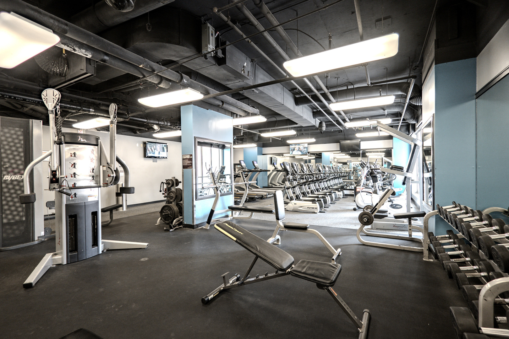 10 E ONTARIO Street #1208, Chicago, IL 60611