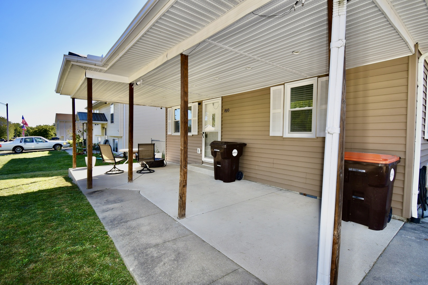 810 Tomahawk Court, Heyworth, IL 61745