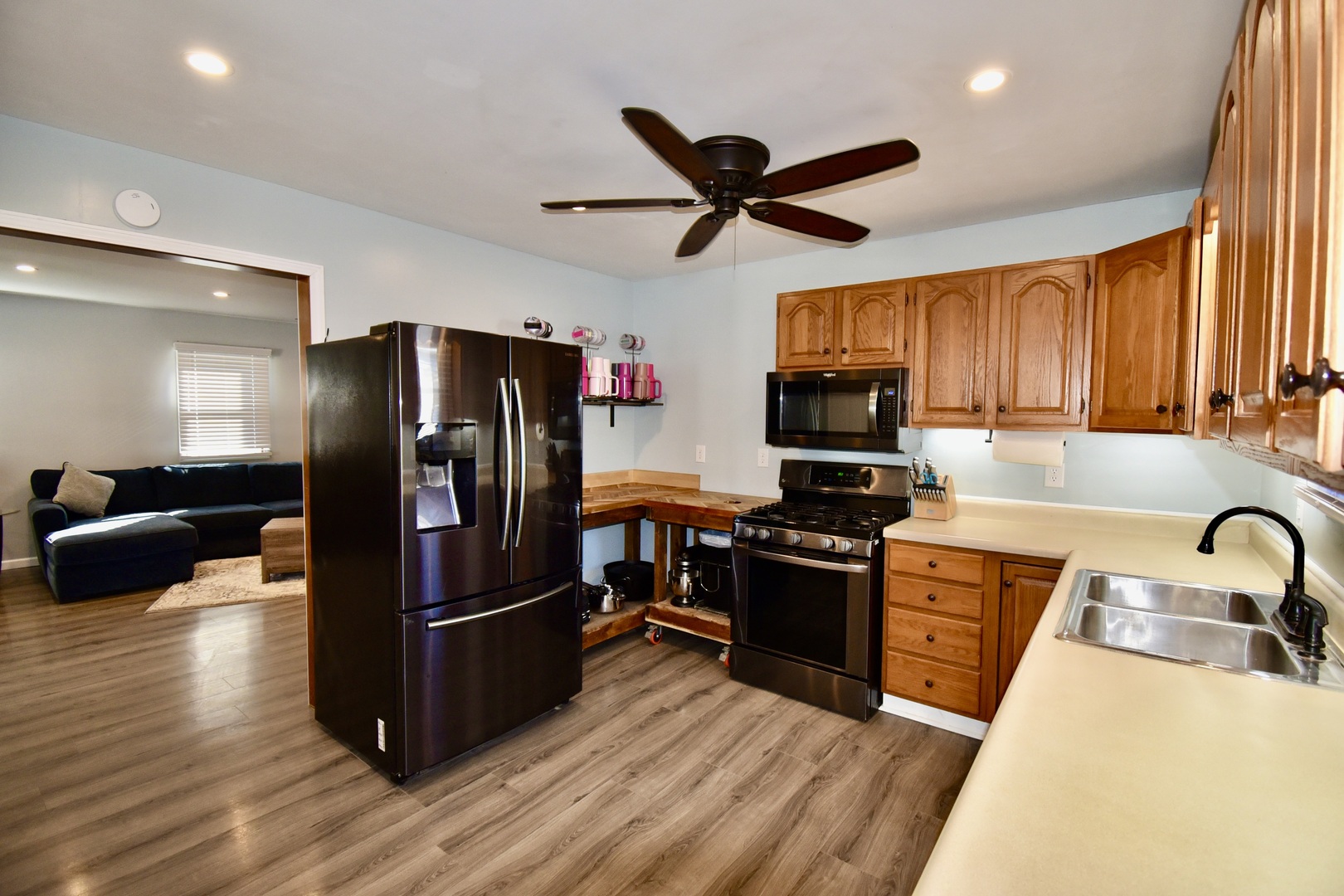 810 Tomahawk Court, Heyworth, IL 61745