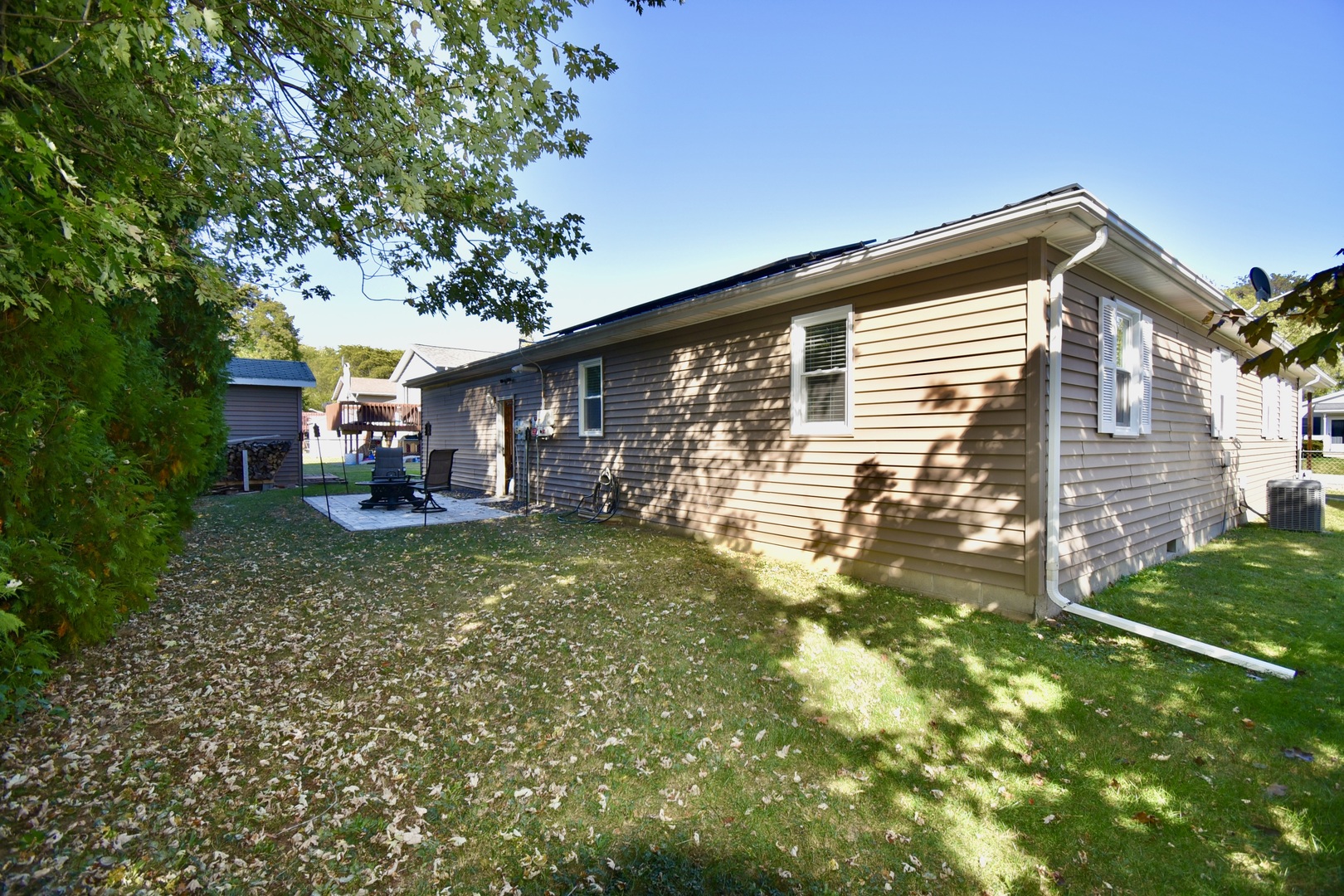 810 Tomahawk Court, Heyworth, IL 61745