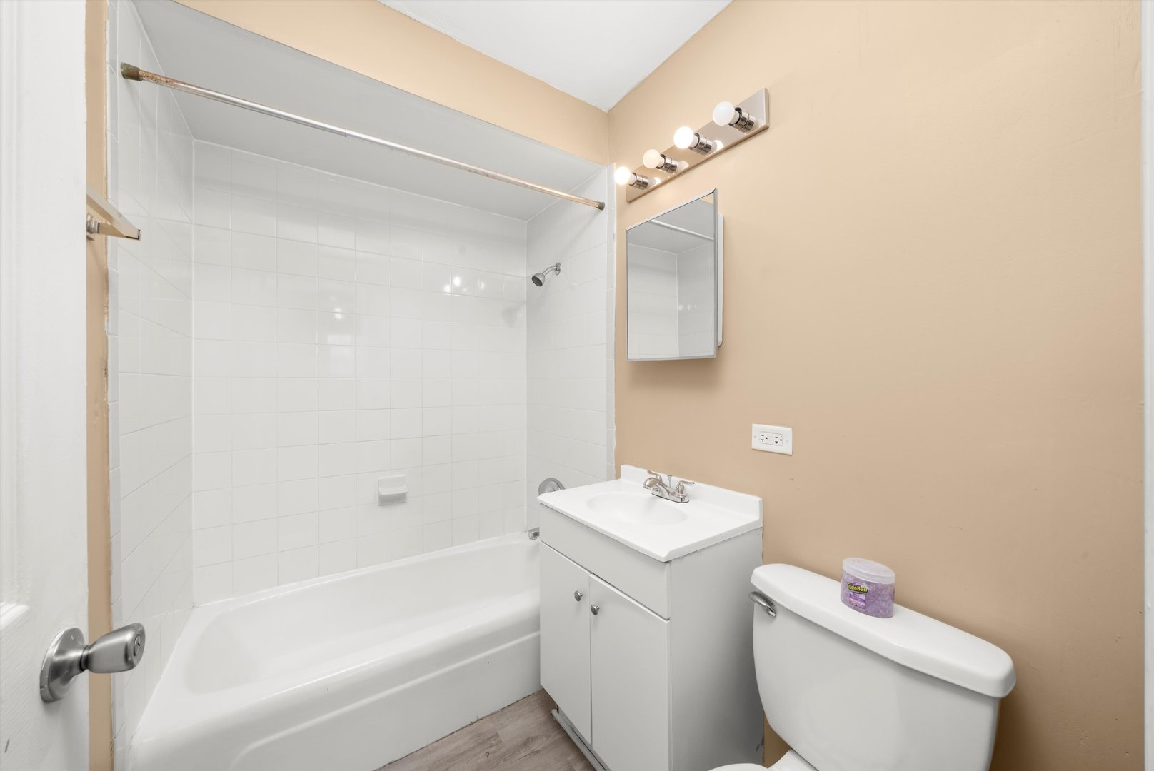 413 W 16th Place, Chicago Heights, IL 60411