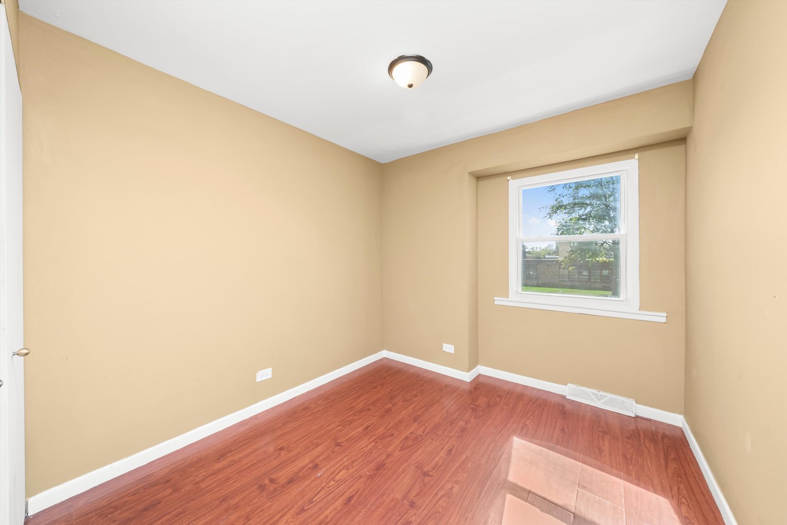 413 W 16th Place, Chicago Heights, IL 60411