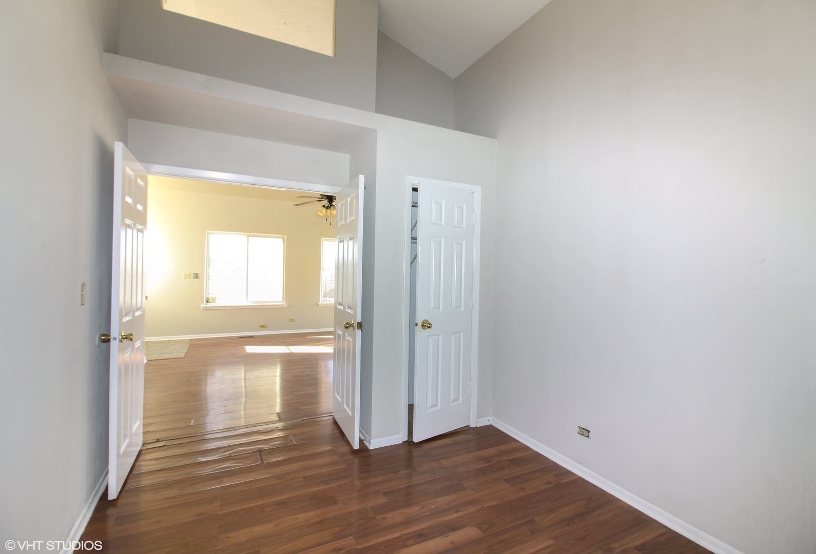 707 CLEARWOOD Court #707, Aurora, IL 60504