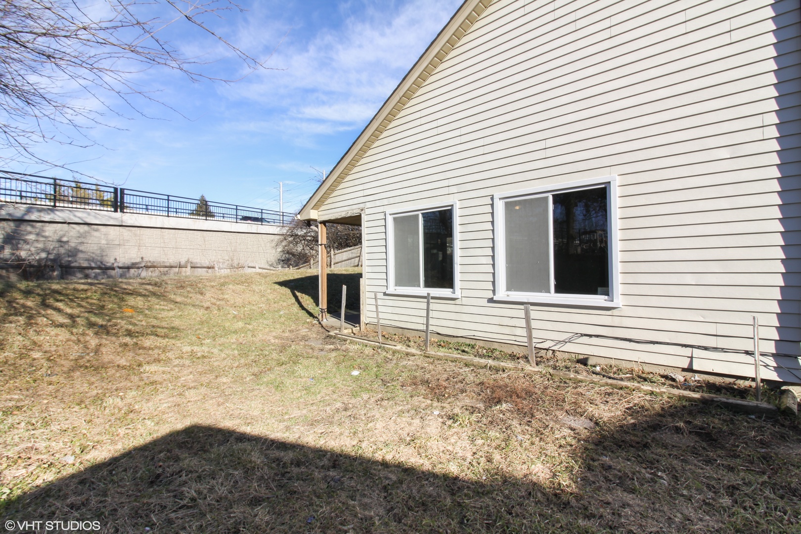 707 CLEARWOOD Court #707, Aurora, IL 60504