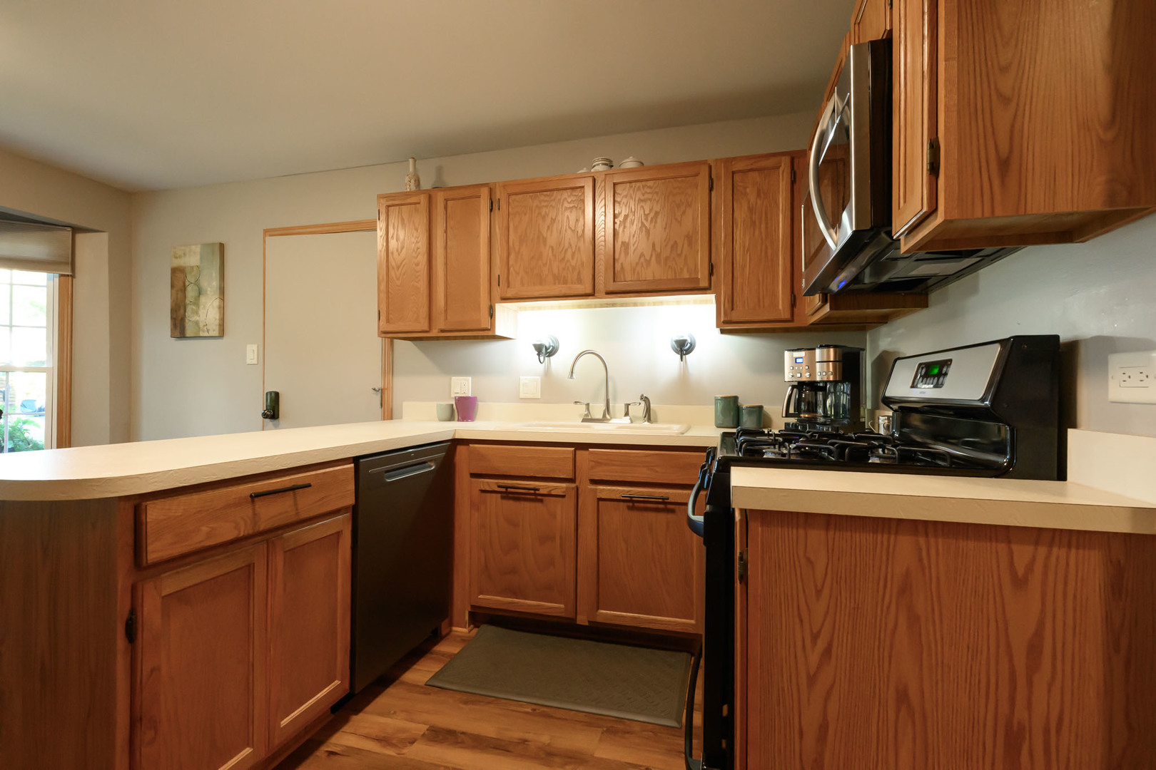10111 Cambridge Drive #Court-G, Mokena, IL 60448