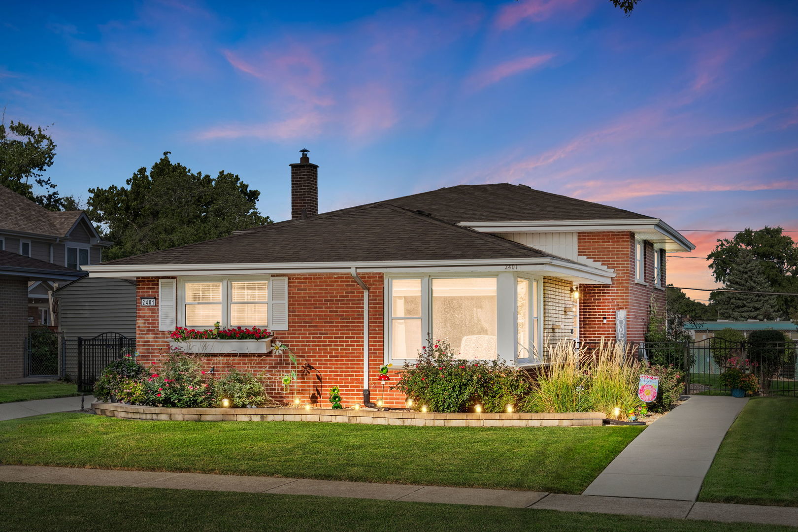 2401 Mayfair Avenue, Westchester, IL 60154