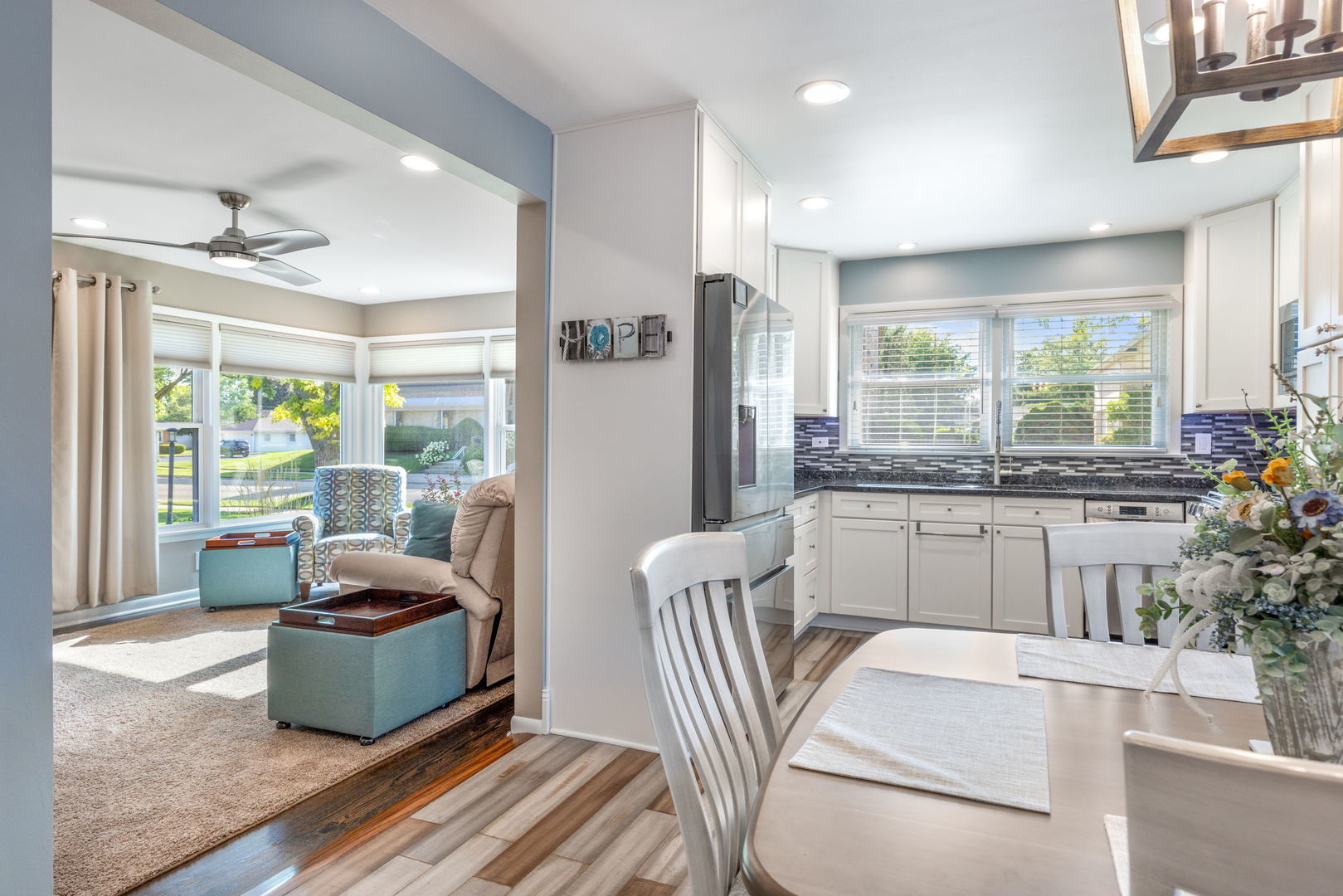 2401 Mayfair Avenue, Westchester, IL 60154