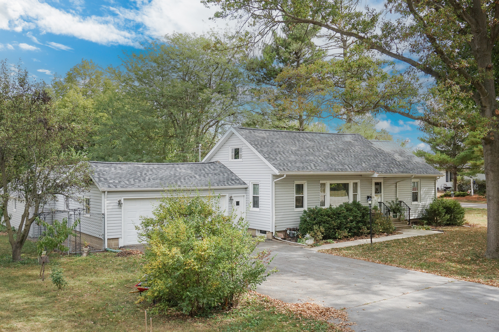 725 Sheridan Street, Chenoa, IL 61726