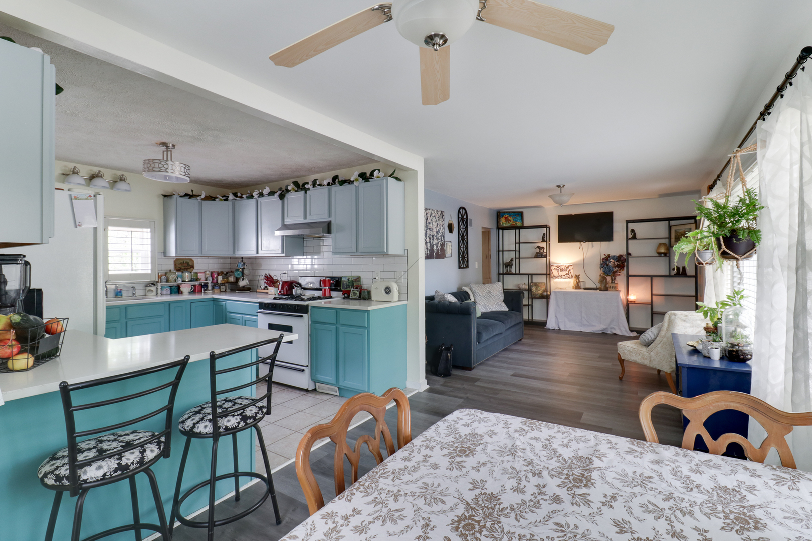 725 Sheridan Street, Chenoa, IL 61726