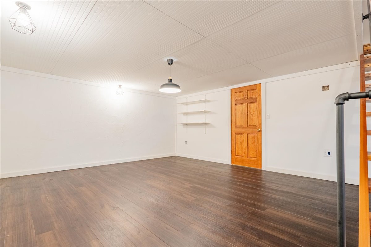 10 Inverness Drive, Bloomington, IL 61701