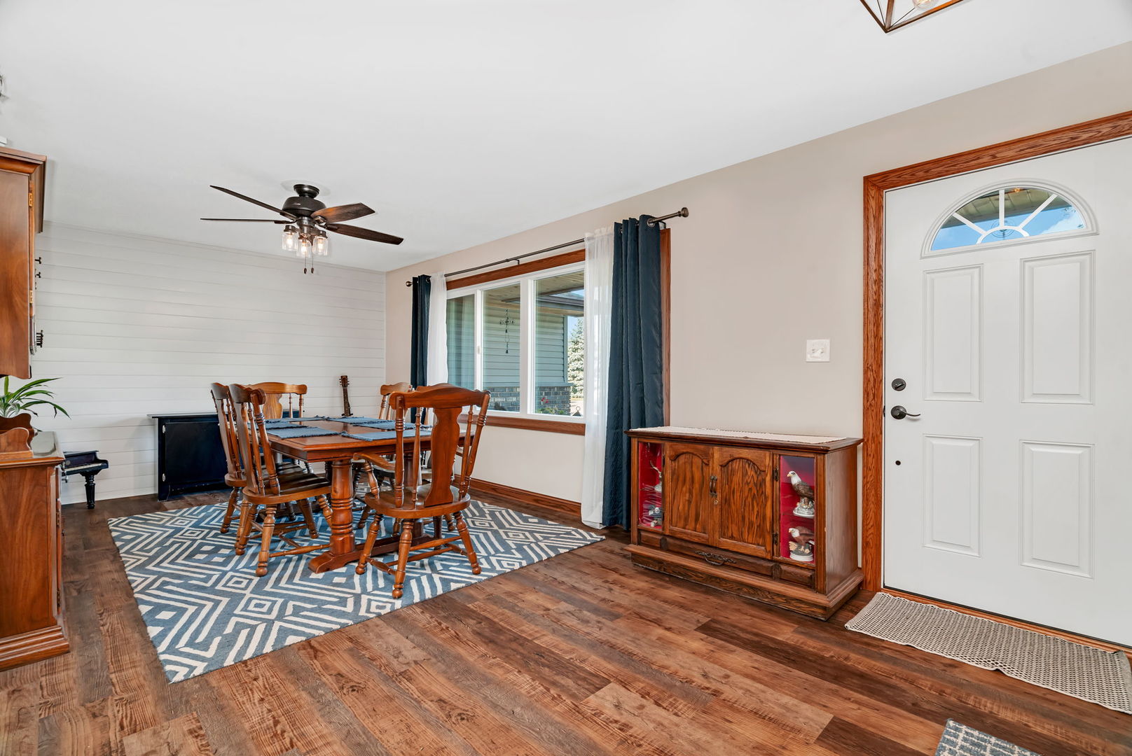 23836 S Willow Lane, Minooka, IL 60447