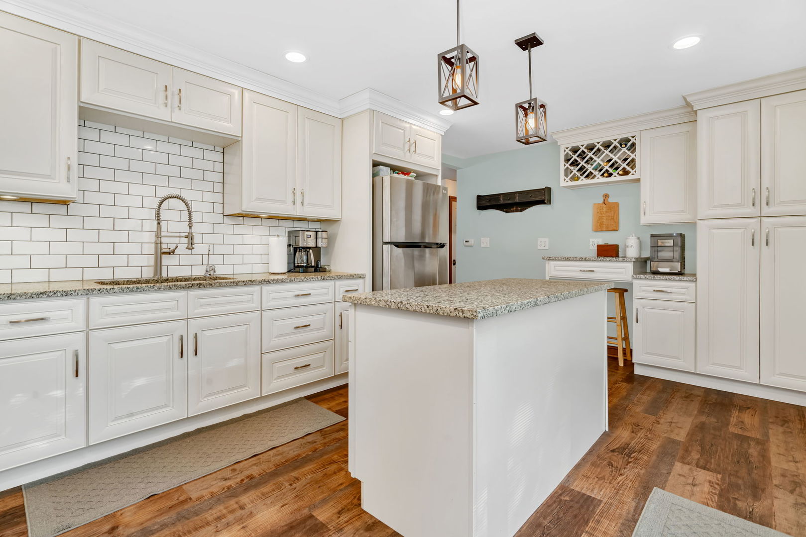 23836 S Willow Lane, Minooka, IL 60447