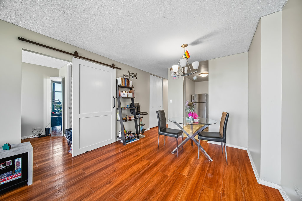 6700 S South Shore Drive #11K, Chicago, IL 60649