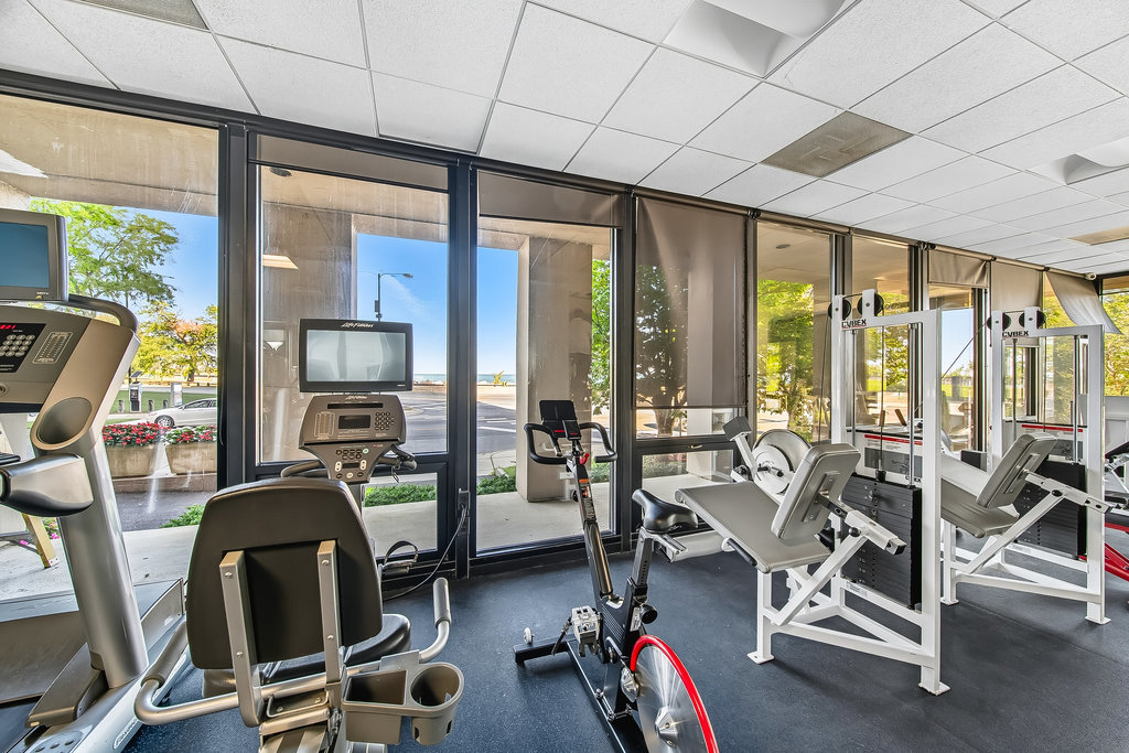 6700 S South Shore Drive #11K, Chicago, IL 60649