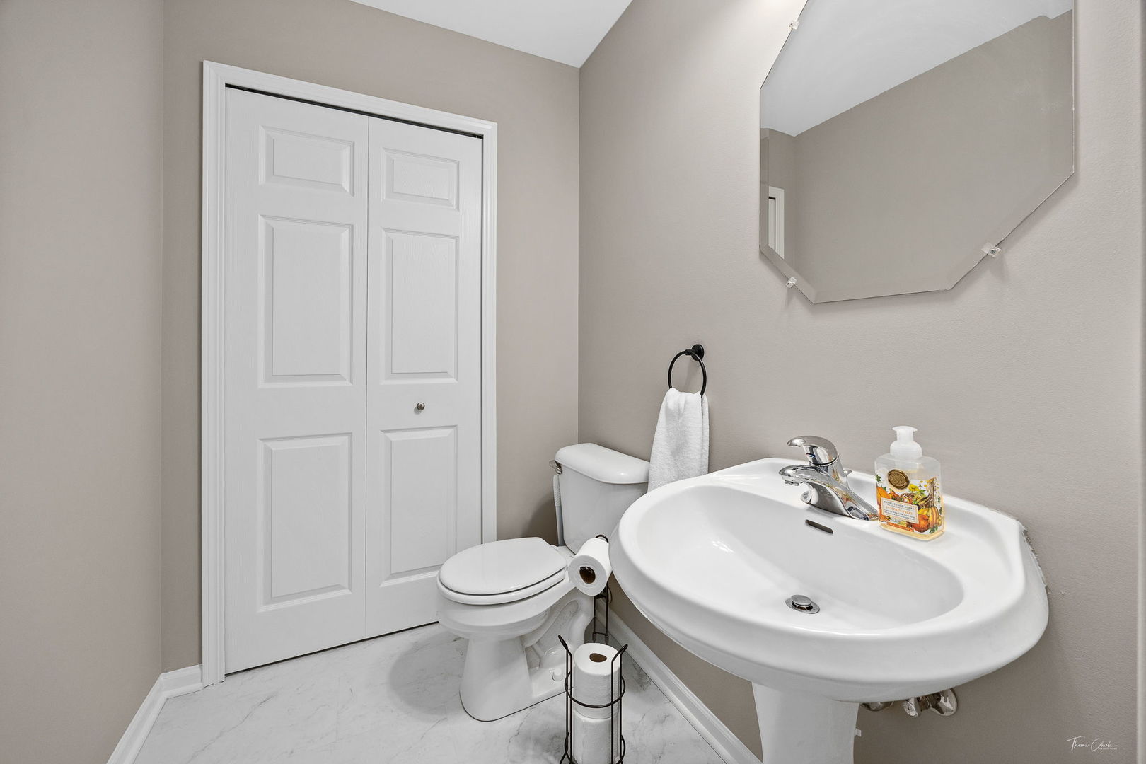 12824 Summer House Drive, Plainfield, IL 60585