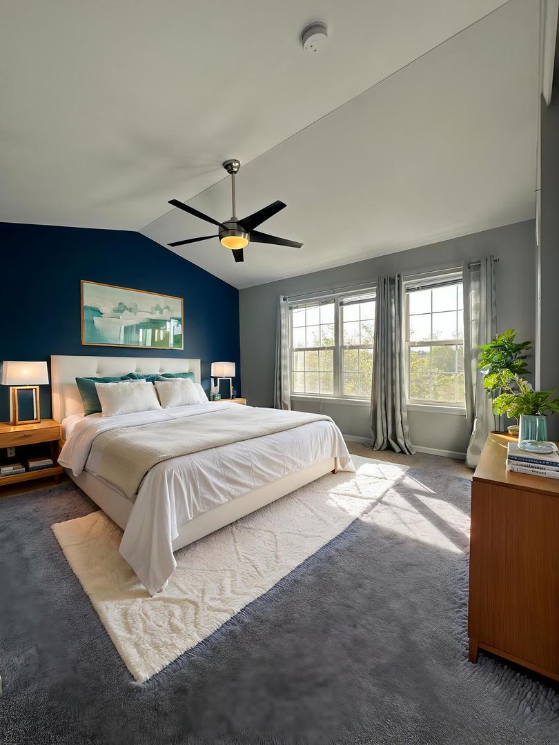 2409 Golf Ridge Circle #2409, Naperville, IL 60563