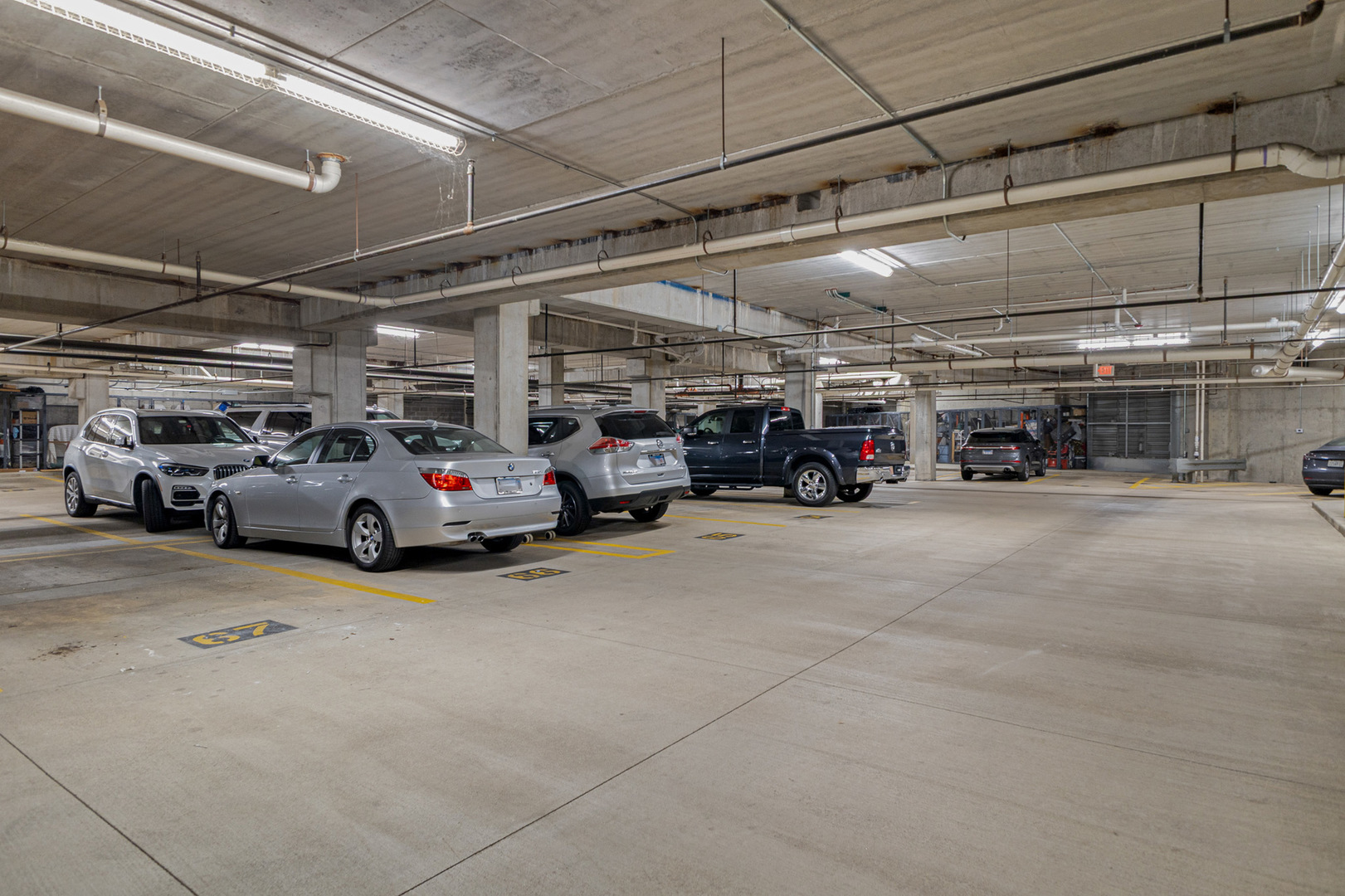 450 VILLAGE CENTER Drive #210, Burr Ridge, IL 60527