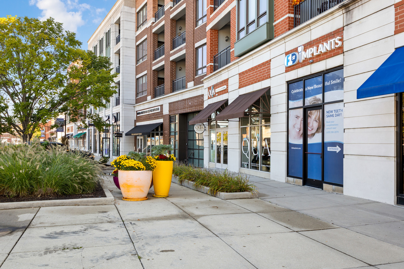 450 VILLAGE CENTER Drive #210, Burr Ridge, IL 60527