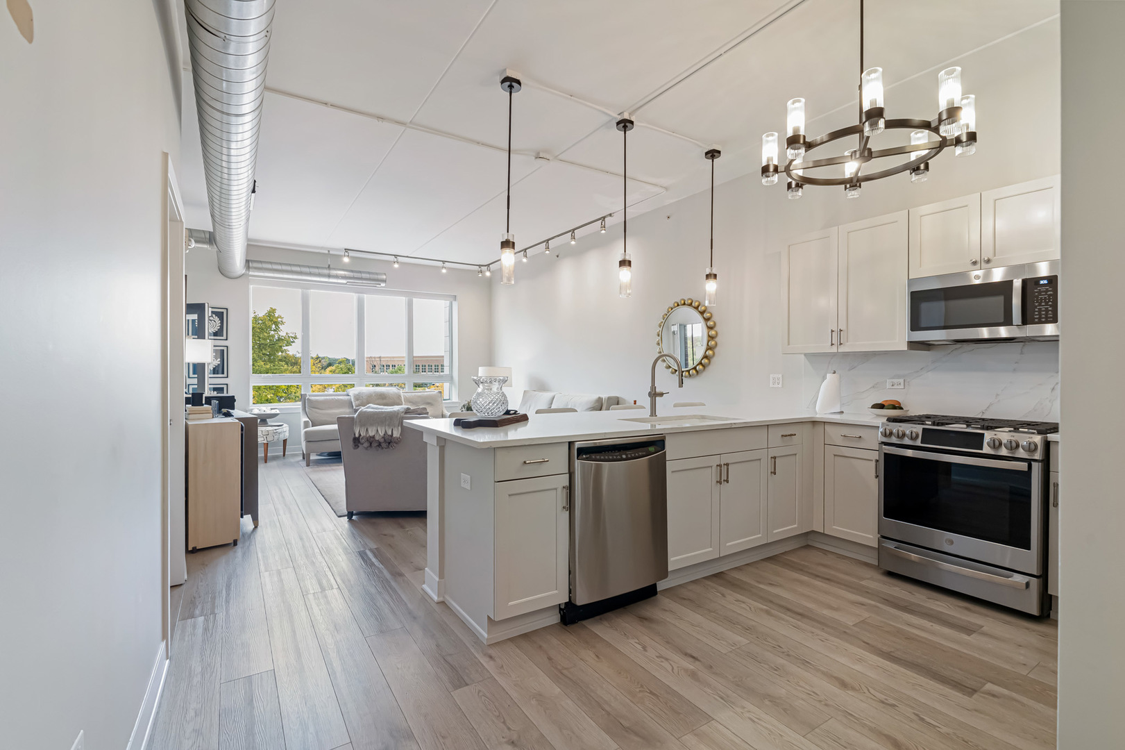 450 VILLAGE CENTER Drive #210, Burr Ridge, IL 60527