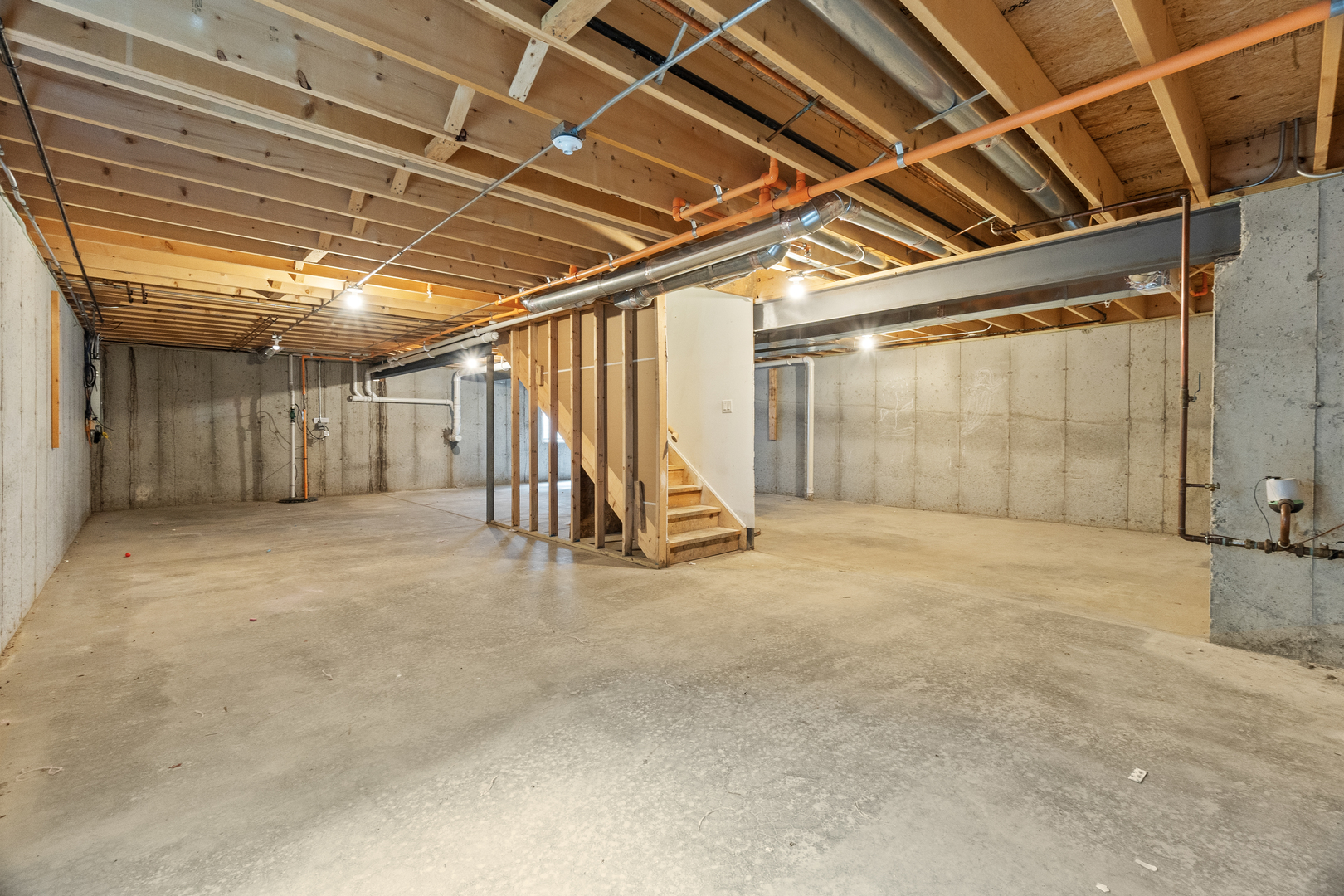 47 E 55th Street, Westmont, IL 60559