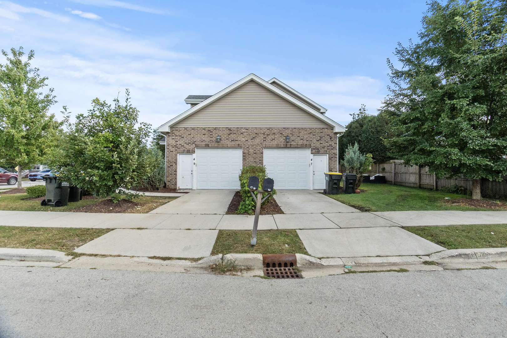 47 E 55th Street, Westmont, IL 60559