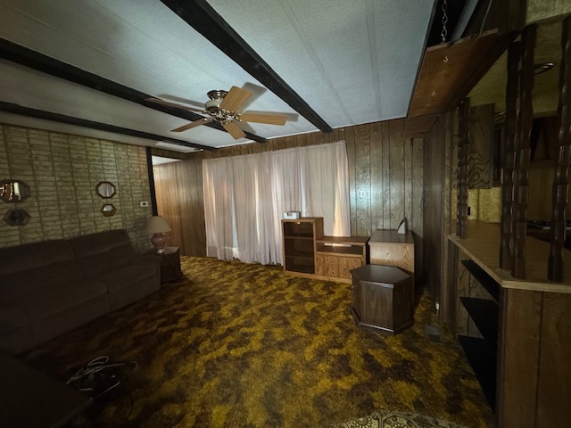 135 Ave C, Bloomington, IL 61701