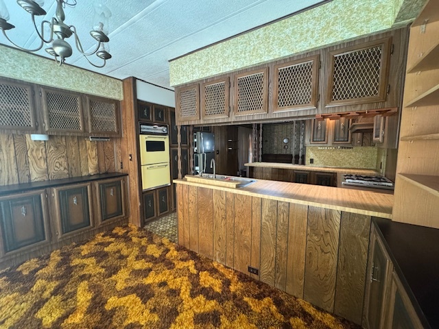 135 Ave C, Bloomington, IL 61701