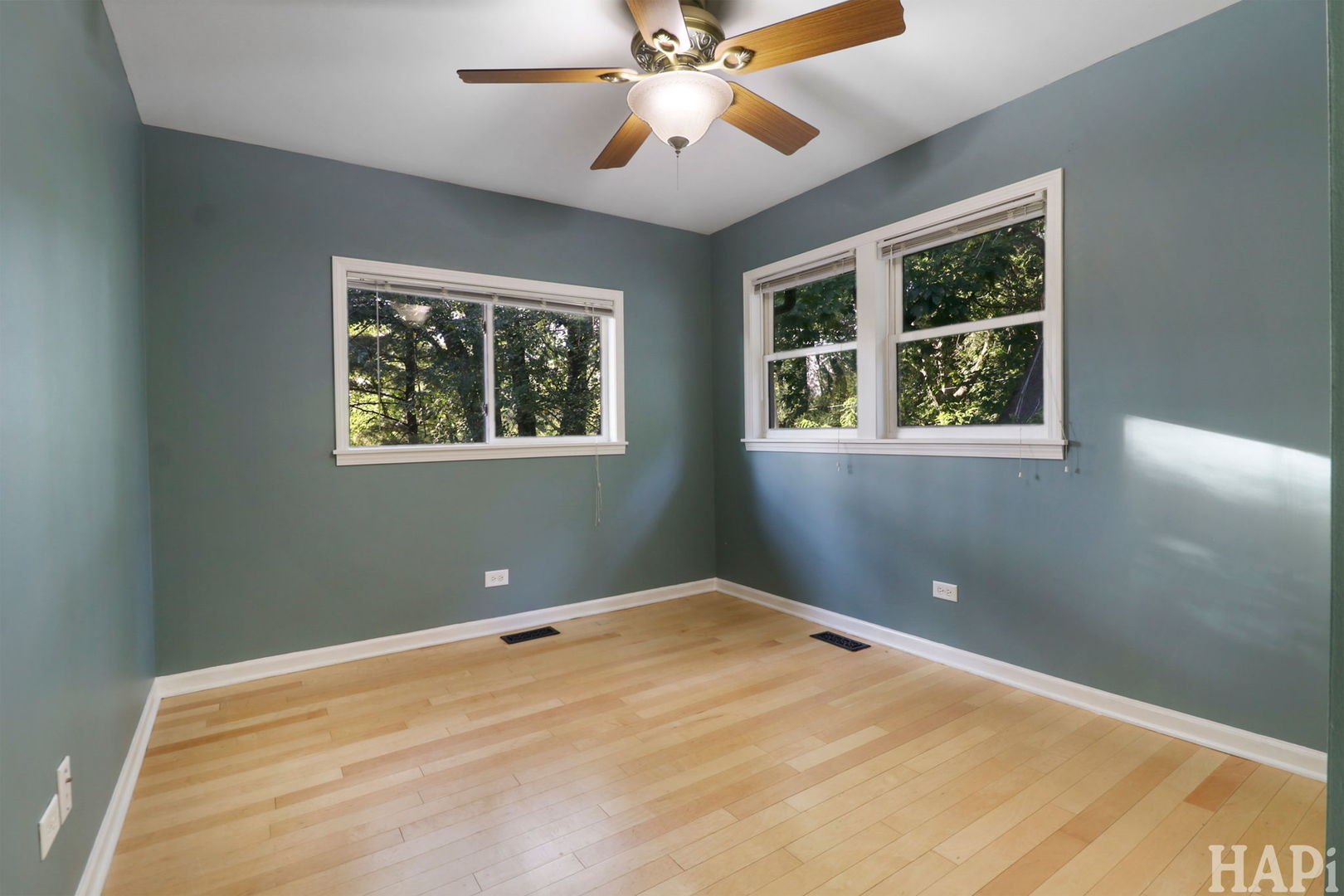 38366 N 4th Avenue, Spring Grove, IL 60081
