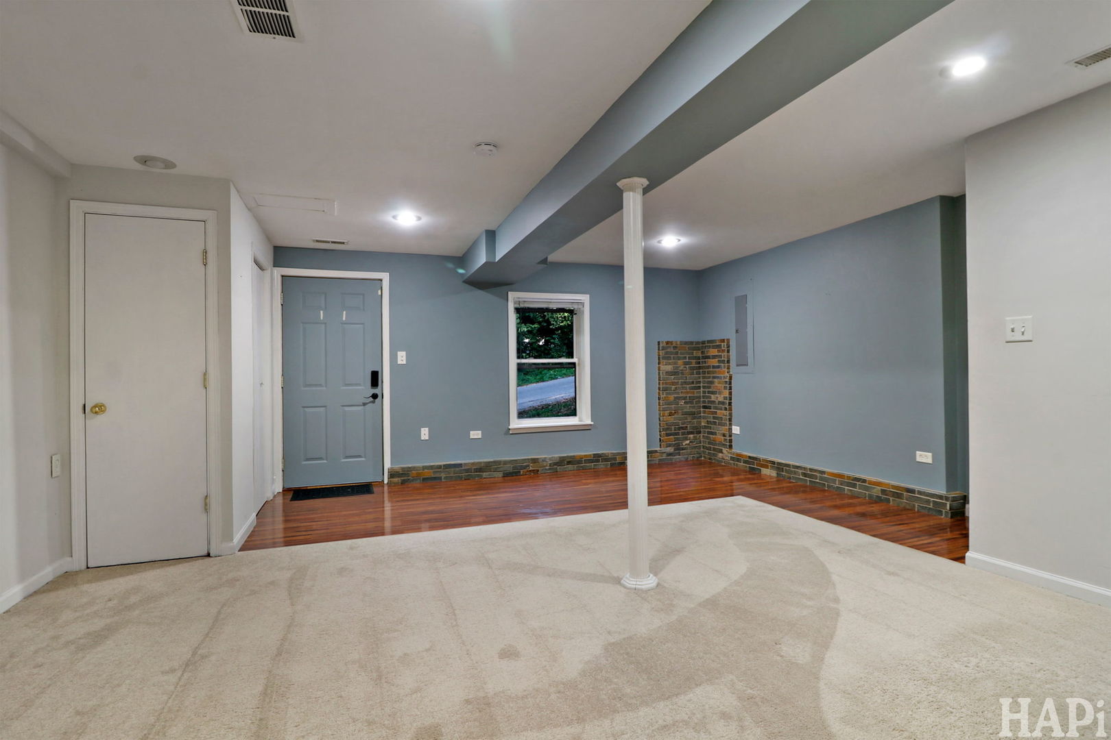 38366 N 4th Avenue, Spring Grove, IL 60081