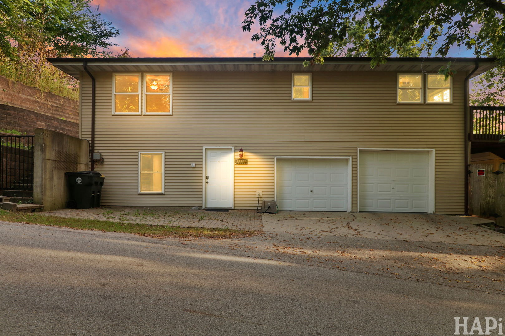 38366 N 4th Avenue, Spring Grove, IL 60081