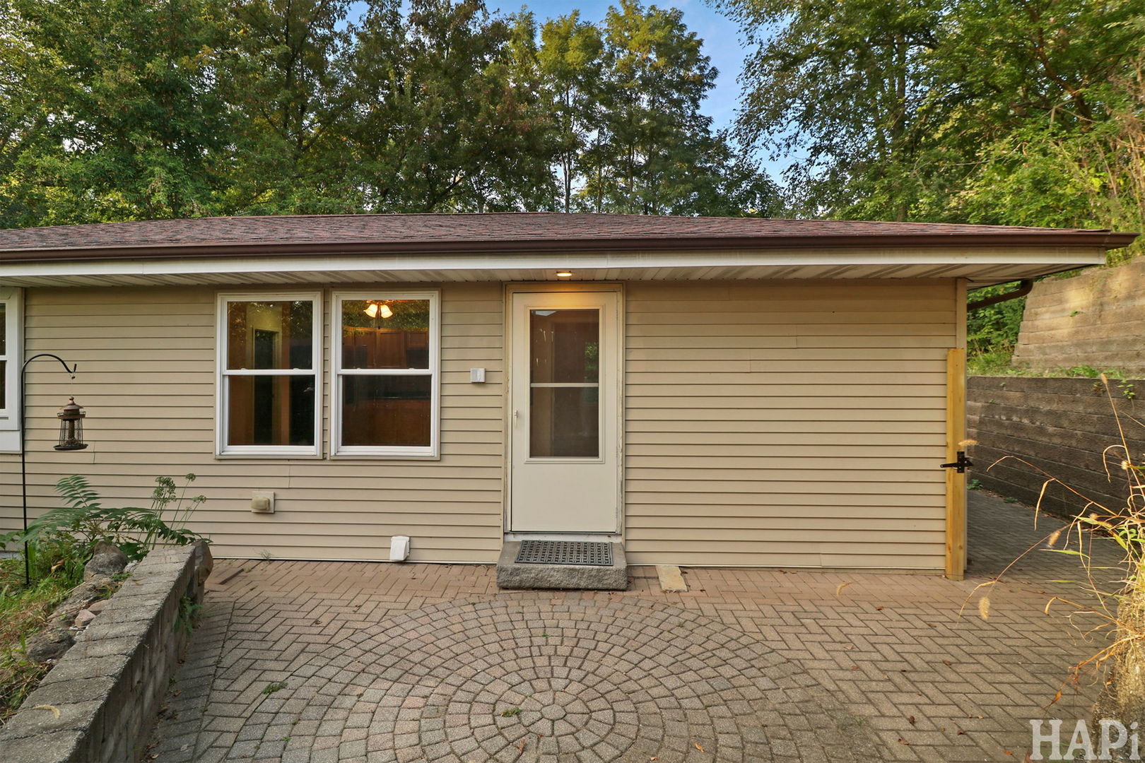 38366 N 4th Avenue, Spring Grove, IL 60081