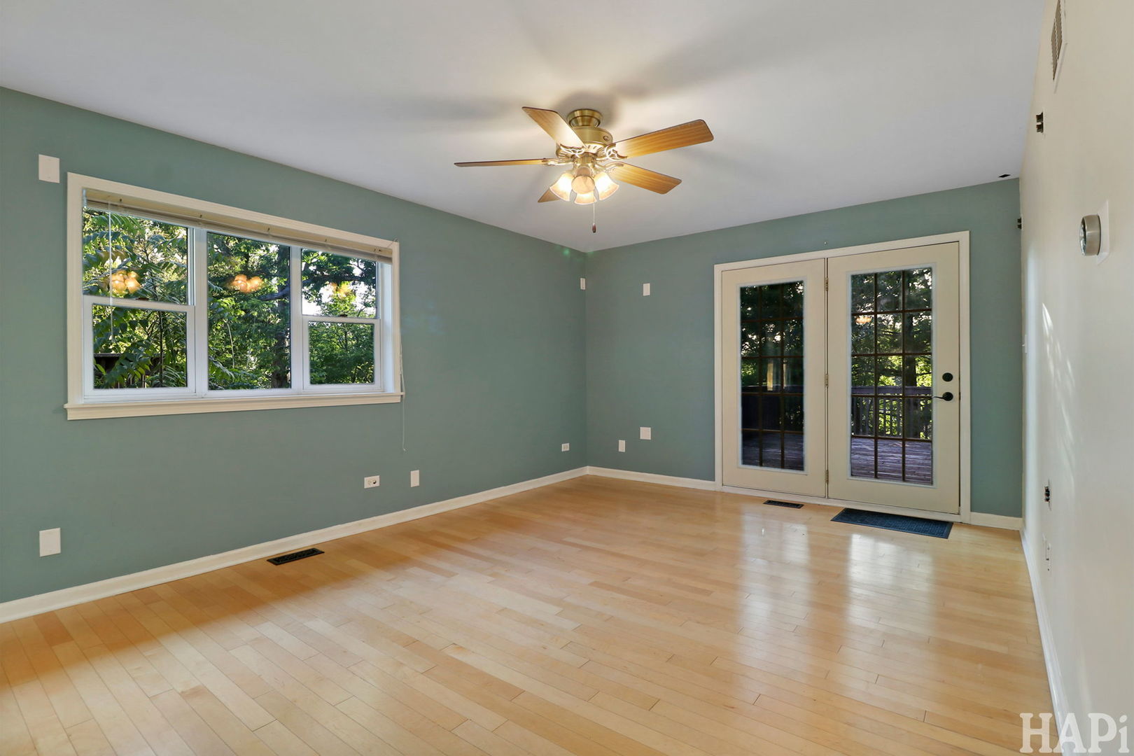 38366 N 4th Avenue, Spring Grove, IL 60081