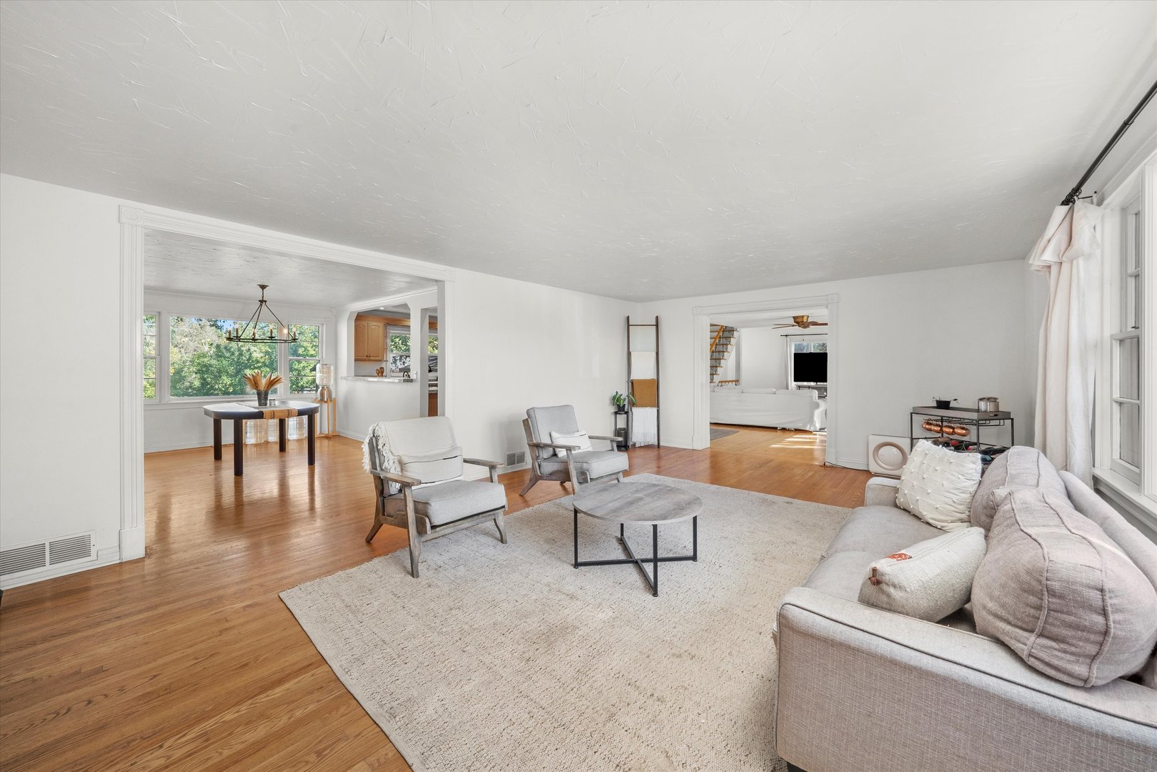 5540 177th Street, Tinley Park, IL 60477