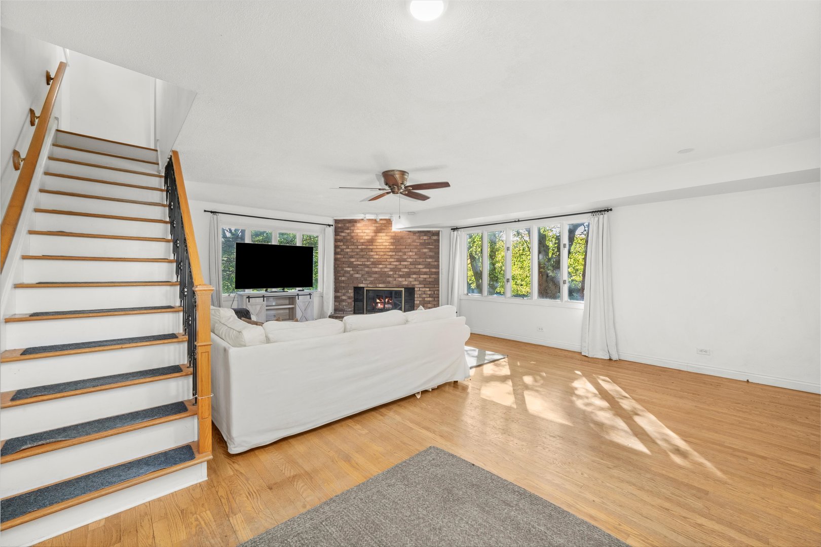 5540 177th Street, Tinley Park, IL 60477