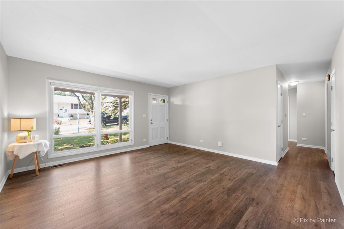 1429 Terry Road, Glendale Heights, IL 60139