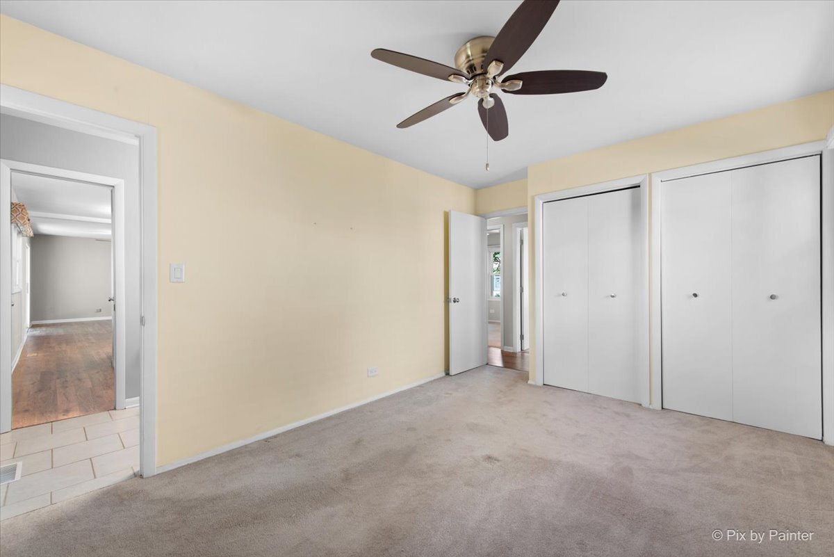 1429 Terry Road, Glendale Heights, IL 60139