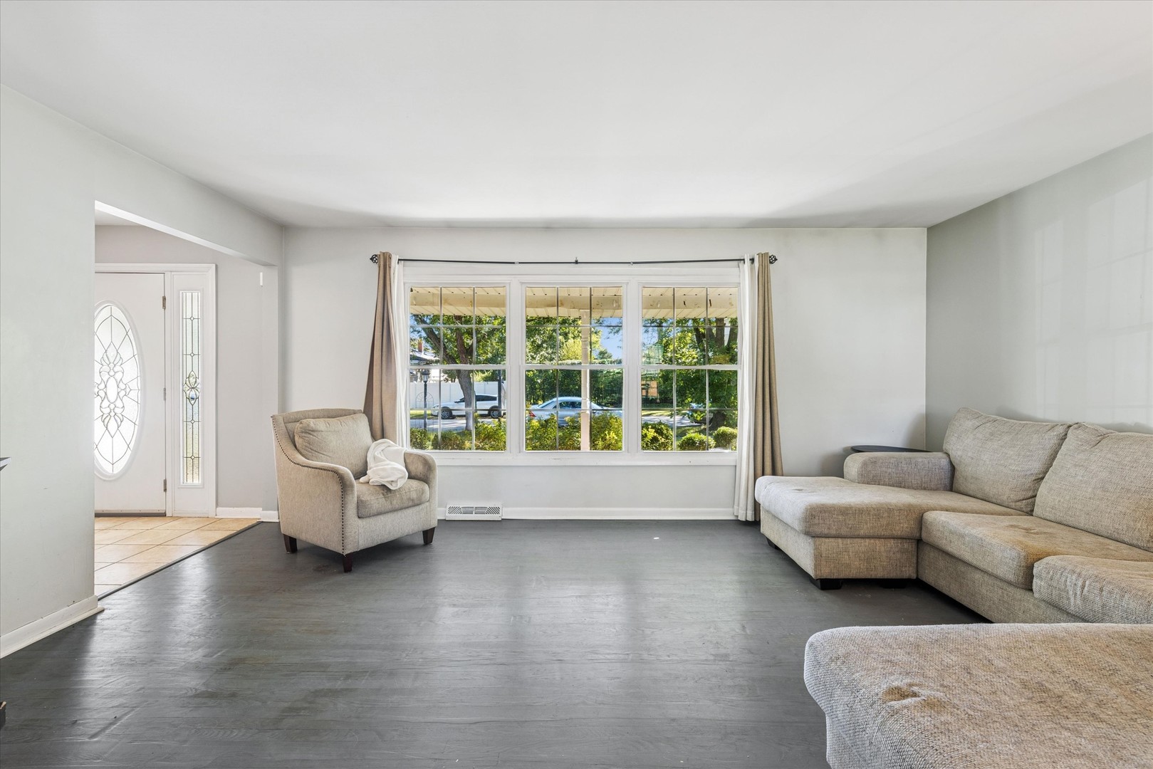 9S080 Stratford Place, Darien, IL 60561